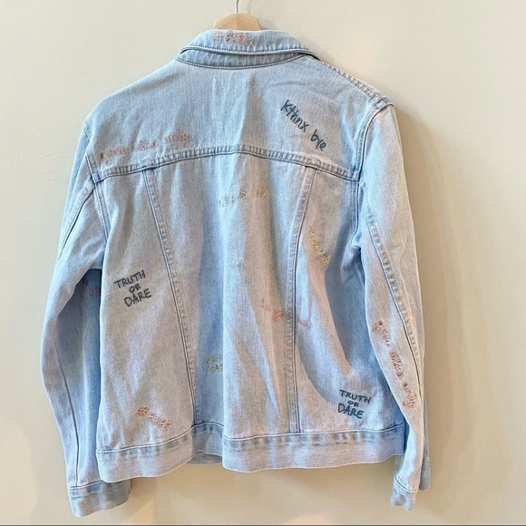 PacSun Light Jean Jacket Truth or Dare Medium - Picture 4 of 11